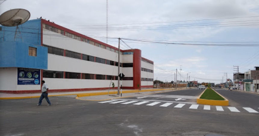 Instituto de Educación Superior Tecnológico Santiago Ramón y Cajal